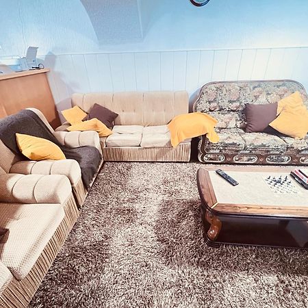 Hostel Golden Star Gião Zewnętrze zdjęcie