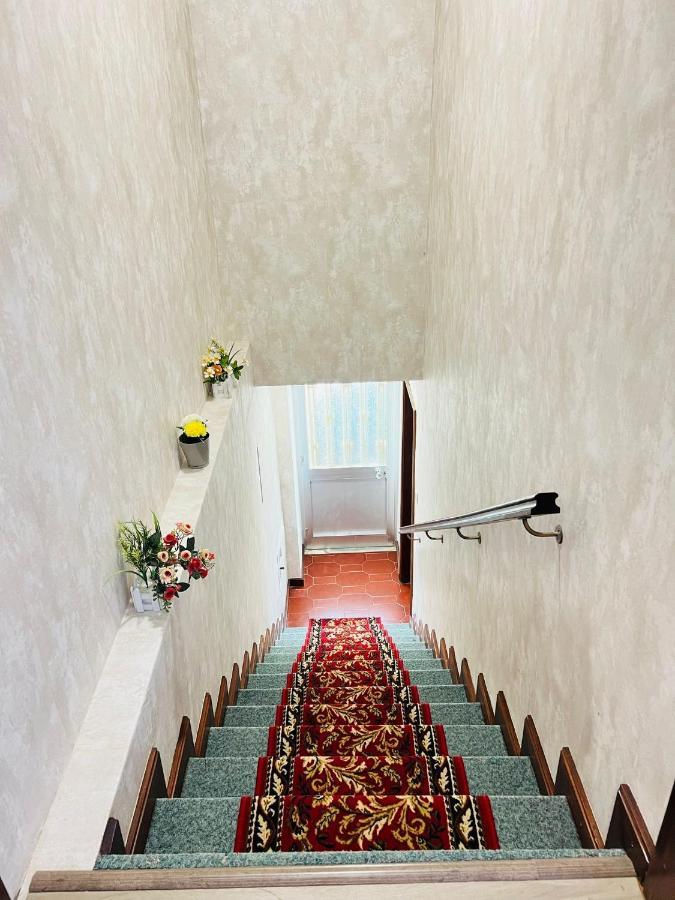 Hostel Golden Star Gião Zewnętrze zdjęcie